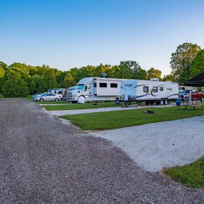 The open area of Hy-Land Court RV Park.